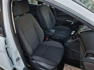 Ford C-Max foto 10