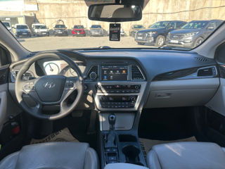 Hyundai Sonata foto 8