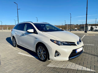 Toyota Auris foto 2