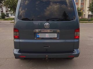 Volkswagen Caravelle foto 4