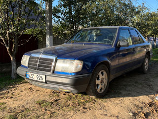 Mercedes Series (W124) foto 5