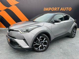 Toyota C-HR foto 1