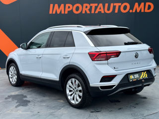 Volkswagen T-Roc foto 8