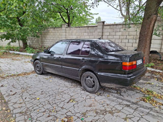 Volkswagen Vento foto 2