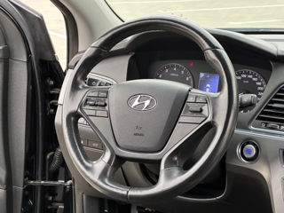 Hyundai Sonata foto 9