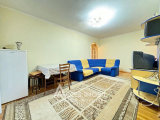 Apartament cu 2 camere, 56 m², Buiucani, Chișinău foto 3