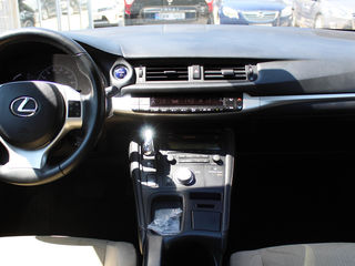 Lexus CT Series foto 10