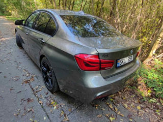 BMW 3 Series foto 2