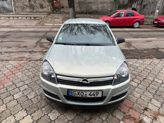 Opel Astra foto 3