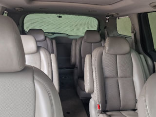 KIA Carnival foto 6