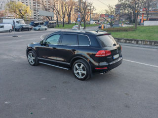 Volkswagen Touareg foto 7