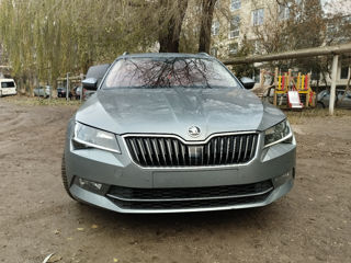 Skoda Superb фото 2