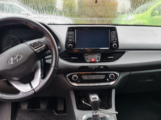 Hyundai i30 фото 3