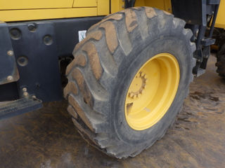 Incarcator frontal KOMATSU WA100-6/ Фронтальный погрузчик KOMATSU WA100-6 foto 6