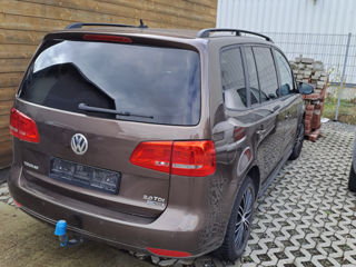 Volkswagen Touran foto 5