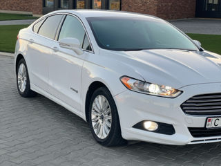 Ford Fusion foto 3