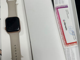 Apple Watch SE 2022 Gold