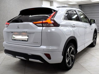 Mitsubishi Eclipse Cross foto 2