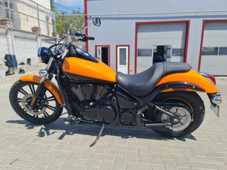 Kawasaki VN 900 Custom