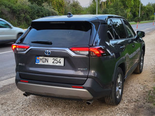 Toyota Rav 4 foto 1