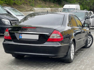 Mercedes E-Class foto 5