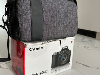Canon EOS200D