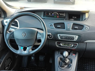 Renault Grand Scenic foto 13