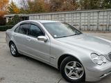 Mercedes C Class foto 4