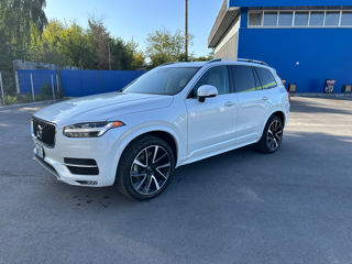 Volvo XC90 foto 1