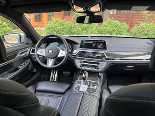 BMW 7 Series foto 5