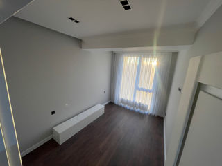 Apartament cu 2 camere, 70 m², Centru, Chișinău foto 13