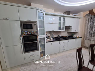 Apartament cu 4 camere, 120 m², Botanica, Chișinău foto 5