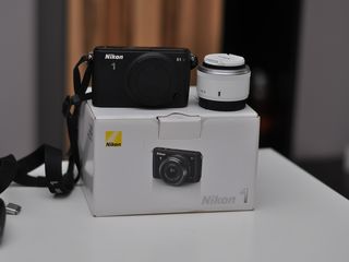 Nikon 1 S1 + obiectiv 18.5 f/1:1.8 foto 5