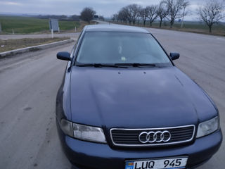 Audi A4 foto 3