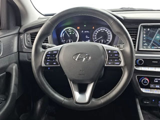 Hyundai Sonata foto 12