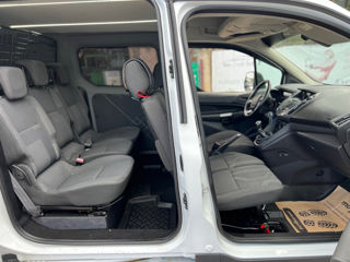 Ford Transit Connect foto 11