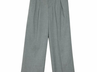 Pantaloni Stradivarius M