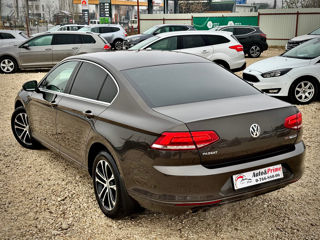 Volkswagen Passat foto 4