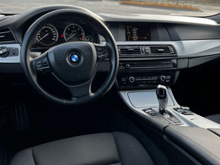 BMW 5 Series foto 8