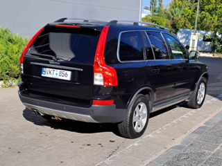 Volvo XC90 foto 1