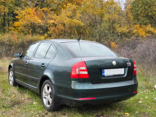 Skoda Octavia foto 2