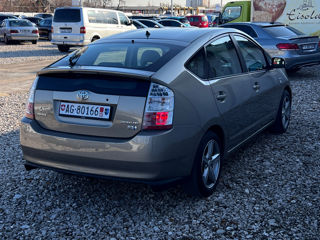 Toyota Prius foto 4