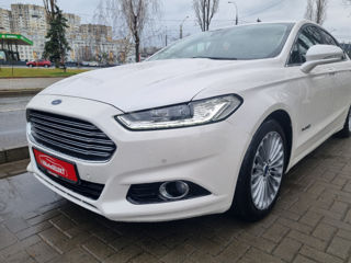 Ford Mondeo foto 18