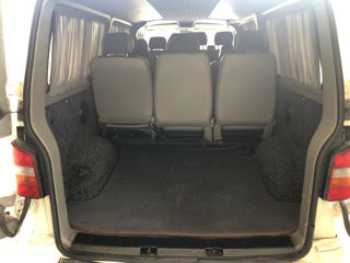 Volkswagen Caravelle foto 9