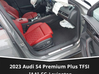 Audi S4 foto 7