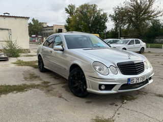 Mercedes E-Class foto 3