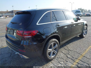 Mercedes GLC foto 7