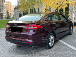 Ford Fusion foto 5