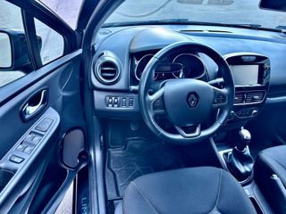 Renault Clio foto 7