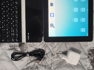 Ipad 4th gen 32gb + клавиатура Logitech